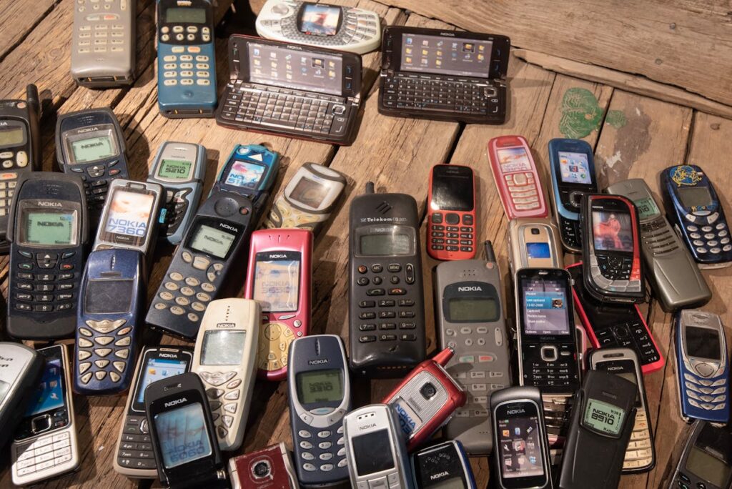 retro phone recycling