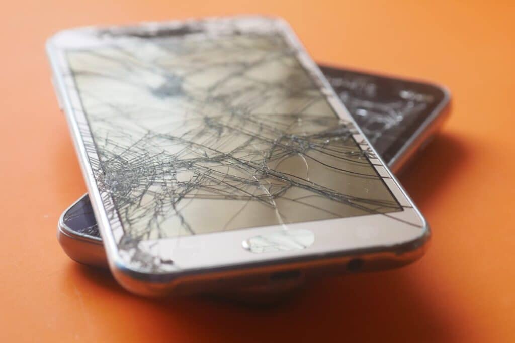 damaged phone recycling